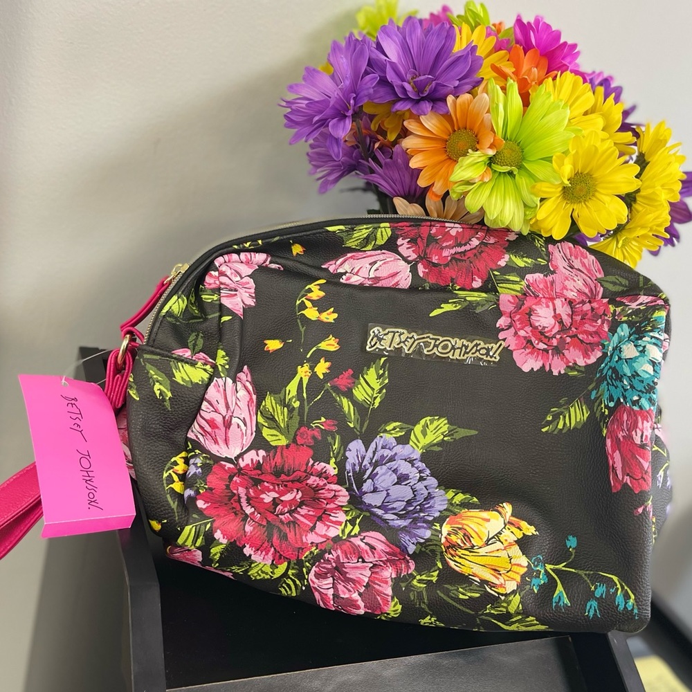 Betsey Johnson Floral Weekend Cosmetics Bag